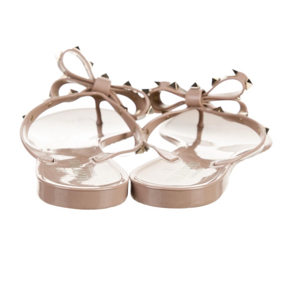 Women's Bow Studded Sandals - Nude